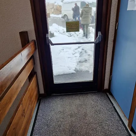 公寓 Cozy A Quelques Pas Des Pistes